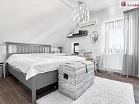 Byt 4+1 se zahradou, Příčná, Stará Role, Karlovy Vary - 3