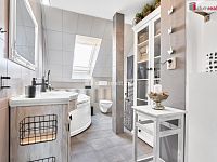 Byt 4+1 se zahradou, Příčná, Stará Role, Karlovy Vary - 7