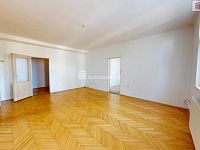 Pronájem, byt, 2+1, 76m2, Opava, ul. Dolní náměstí - 8