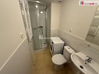 Pronájem bytu 1+kk 48 m2 P5 Smíchov zařízený nový LOFT - 9