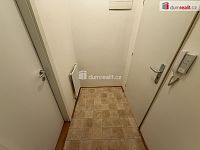 Pronájem bytu 2+kk 35 m2 P5 Smíchov nezařízený po rekonstrukci cihla - 6