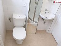  Slunný byt 1+kk 23m2 po rekonstrukci s velkou terasou 39m2 s panoramatickým výhledem, 3.p (4. NP), Smíchov - 13