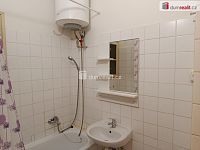 Velmi pěkný byt 1+kk po rekonstrukci, Praha 10 - Strašnice - 10
