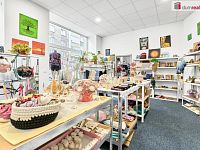 Prodej bytového domu s obchodními prostory v Karlových Varech - 25