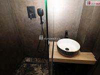 Krásný byt 2+1/B/S po kompletní rekonstrukci v cihlovém domě v Sokolově - 15