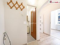 K pronájmu, byt 2+kk v 1.patře v blízkosti centra České Budějovice, ul. Skuherského 1448/38 - 3