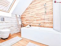 prodej  2gen. RD 6+2 210 m2, pozemek 1322 m2, Hostín, okres Mělník - koup 2.np