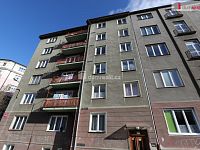 Prostorný byt 2+1 ve čtvrtém patře s výtahem na Čerťáku v Karlových varech - 17