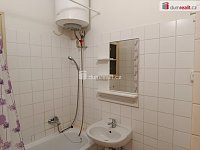 Velmi pěkný byt 1+kk po rekonstrukci, Praha 10 - Strašnice - 10