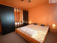 Dům s výhledem na celé Ústí, dvěma byty a soukromím, které jinde nenajdete - 17