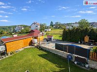 Dům s výhledem na celé Ústí, dvěma byty a soukromím, které jinde nenajdete - 27