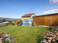 Dům s výhledem na celé Ústí, dvěma byty a soukromím, které jinde nenajdete - 28