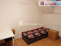 Pronájem pokoje s koupelnou a WC,20m2,Praha 8, Zenklova - 4