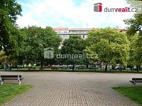 Pronájem 1+kk 32m2, po rekonstrukci, přízemí, atraktivní lokalita Praha 6, nám. Interbrigády - 13