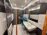 Pronájem, byt 2+1 po generální rekonstrukci, 72,6 m2, Hlavní třída, Mariánské Lázně - 19