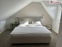 Pronájem, luxusní byt 3+kk/B ve čtvrtém patře s osobním soukromým výtahem v cihlovém domě v Mariánských Lázních - 16