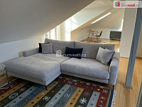 Pronájem, luxusní byt 3+kk/B ve čtvrtém patře s osobním soukromým výtahem v cihlovém domě v Mariánských Lázních - 9