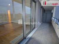 pronájem 2+kk 58m2 Praha 4 Michle novostavba terasa garáž sklep nezařízený - 4