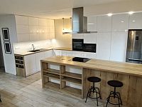 Rodinný dům 4+kk, Kostelec nad Labem - kuchyň