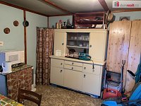 Prodej dřevěné podsklepené zahradní chaty 20m2, zahrada 385 m2, osada Jenerálka, Praha Dejvice - 8