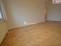 pronájem bytu 2+1 55 m2, Patočkova, Praha 6 Břevnov, terasa 40 m2 - 15