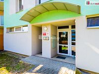 K prodeji, světlý byt 3+1 s jídelnou, šatnou, 2 balkóny a 2 sklepy, ul. Prachatická 1203/13 (u Cinestaru), České Budějovice - 24