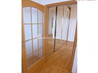 Pronájem bytu s terasou a garážovým stáním, Praha 6  - 12