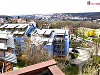 Pronájem bytu s terasou a garážovým stáním, Praha 6  - 15