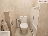 Byt v RD o velikosti 155 m2 s garáží a sklepem - 12