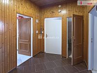 Byt v RD o velikosti 155 m2 s garáží a sklepem - 9