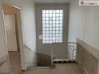 Prodej staršího dvougeneračního RD 5+2 v Dobříši, ul. Zborovská - 15