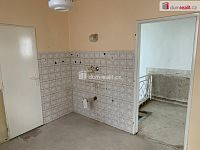 Prodej staršího dvougeneračního RD 5+2 v Dobříši, ul. Zborovská - 6