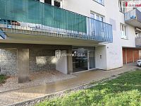 Krásný útulný byt 1+kk s balkonem v novostavbě v Karlových Varech - 18