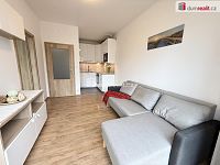 Pronájem světlého bytu 2+kk se zahrádkou, Kralupy nad Vltavou – Lobeček - 14