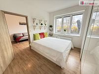 Pronájem světlého bytu 2+kk se zahrádkou, Kralupy nad Vltavou – Lobeček - 17