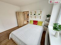 Pronájem světlého bytu 2+kk se zahrádkou, Kralupy nad Vltavou – Lobeček - 18