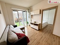 Pronájem světlého bytu 2+kk se zahrádkou, Kralupy nad Vltavou – Lobeček - 21