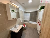 Pronájem světlého bytu 2+kk se zahrádkou, Kralupy nad Vltavou – Lobeček - 5