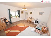 Prostorný rodinný dům po rekonstrukci 4+1, 112 m2 + půda 100 m2, stodola 100 m2, Slabčice, okr. Písek - 16