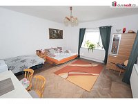 Prostorný rodinný dům po rekonstrukci 4+1, 112 m2 + půda 100 m2, stodola 100 m2, Slabčice, okr. Písek - 17