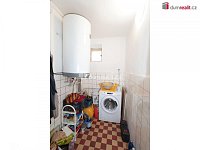 Prostorný rodinný dům po rekonstrukci 4+1, 112 m2 + půda 100 m2, stodola 100 m2, Slabčice, okr. Písek - 22