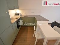 Pronájem bytu 1+kk 40 m2 P5 Stodůlky zařízený novostavba garážové stání sklep