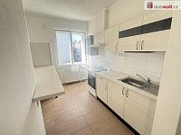 Pronájem bytu 2+1 60 m2 P5 Radotín po rekonstrukci neprůchozí cihla zahrada - 2