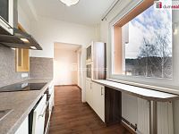 K prodeji, byt 3+1 s lodžií a sklepem v družstevním vlastnictví, ul. Sídliště SNP 371, Lhenice (okr. Prachatice) - 8