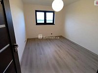 Pronájem rodinného domu 4+1 117 m², s pozemek 360 m² - 15