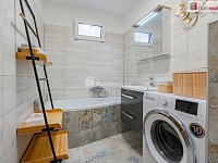 Nájem, byt, 3+1, lodžie, Sídliště Plešivec, Český Krumlov - 4