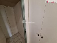 pronájem 4+1, 91 m2 s lodžií 5,53 m2, P10 Strašnice, Na Třebešíně, částečně zařízen, sklep, garáž - 26