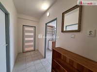 pronájem 4+1, 91 m2 s lodžií 5,53 m2, P10 Strašnice, Na Třebešíně, částečně zařízen, sklep, garáž - 7