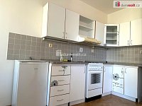 Pronájem bytu 1 + kk, 46 m2, Zlín  - 6