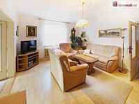 RD s dvěma byty, se zahradou, garáží s dílnou a studnou  - 18